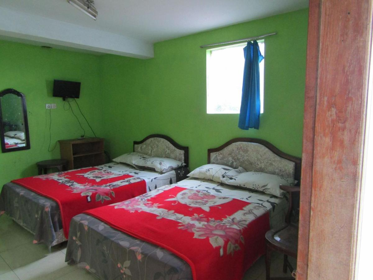 Penginapan Melati Sarangan Exterior foto